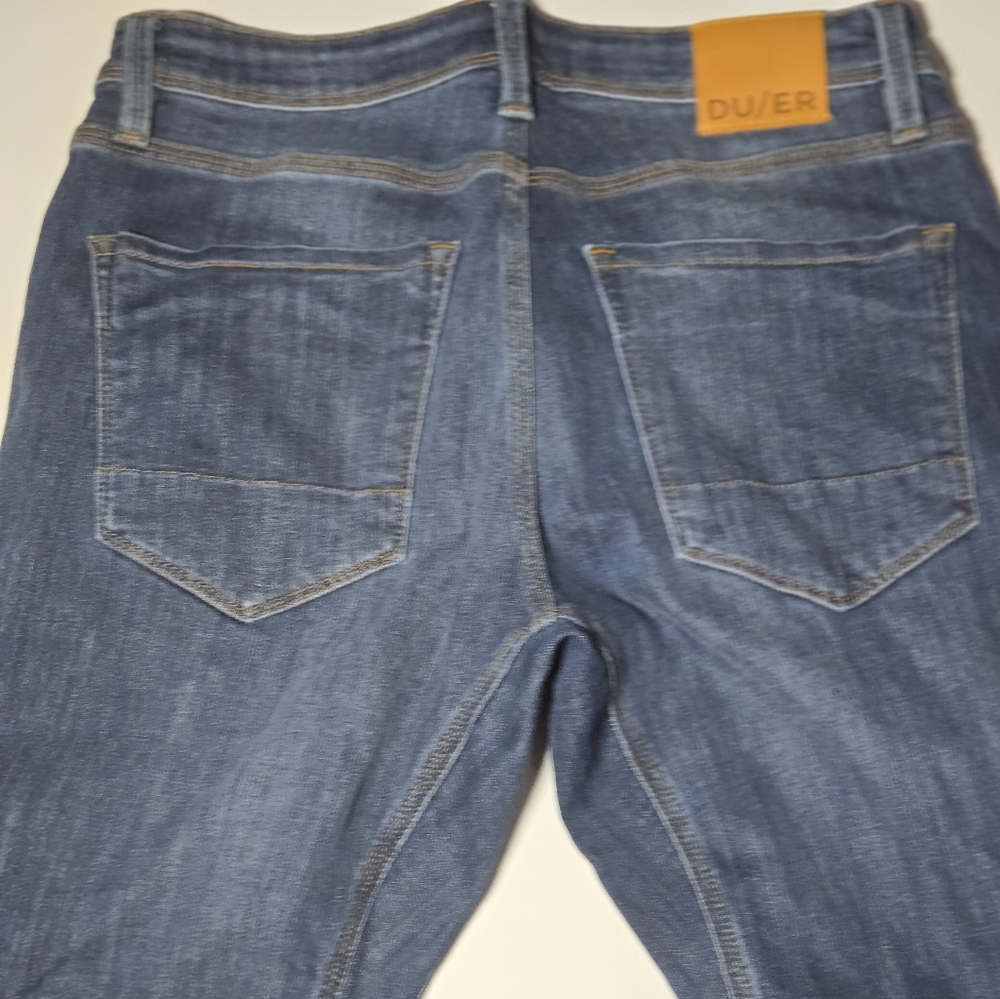 DU/ER PERFORMANCE DENIM